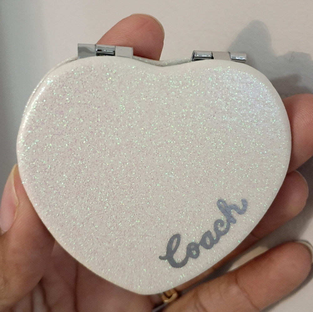 Coach, NIP, Women's, Compact Glitter Heart Mirror, Color White - Picture 5 of 9